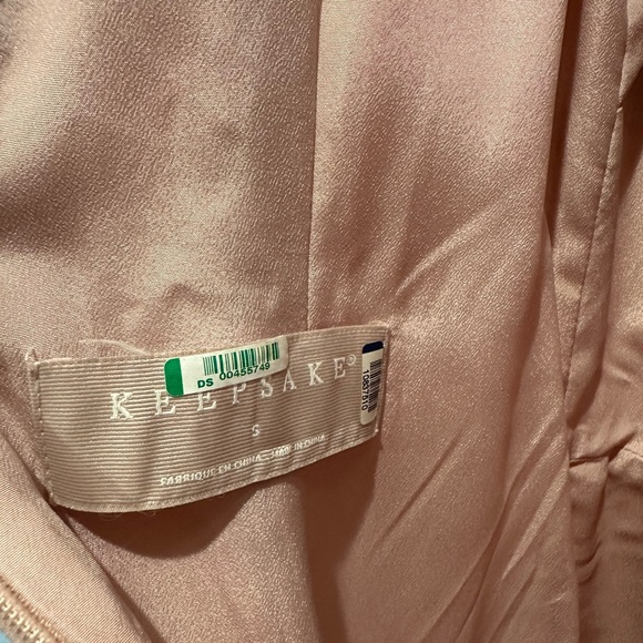 Elegant Pink Gown - Picture 7 of 7